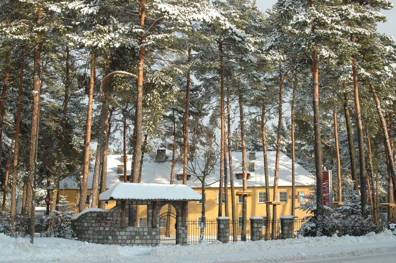 Hotel Gosciniec Borne Sulinowo - Byla Baza Wojskowa Exteriér fotografie