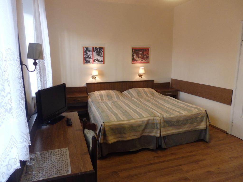 Hotel Gosciniec Borne Sulinowo - Byla Baza Wojskowa Pokoj fotografie
